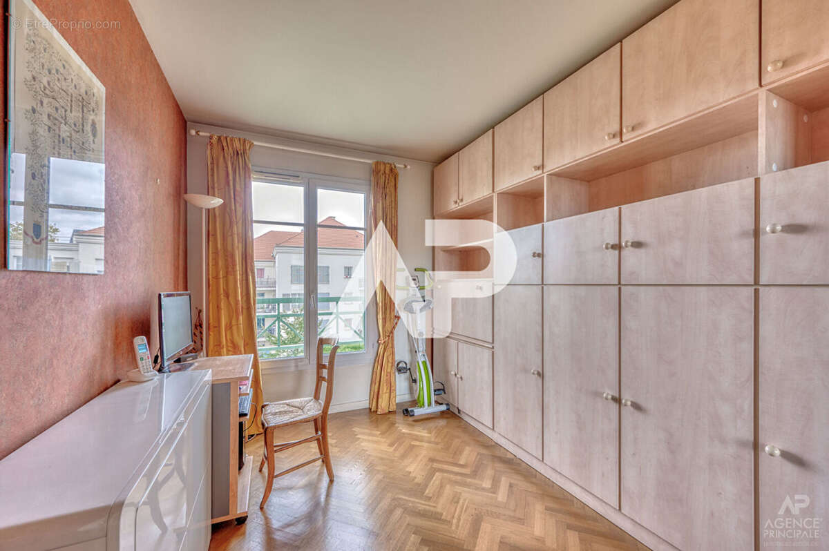 Appartement à RUEIL-MALMAISON