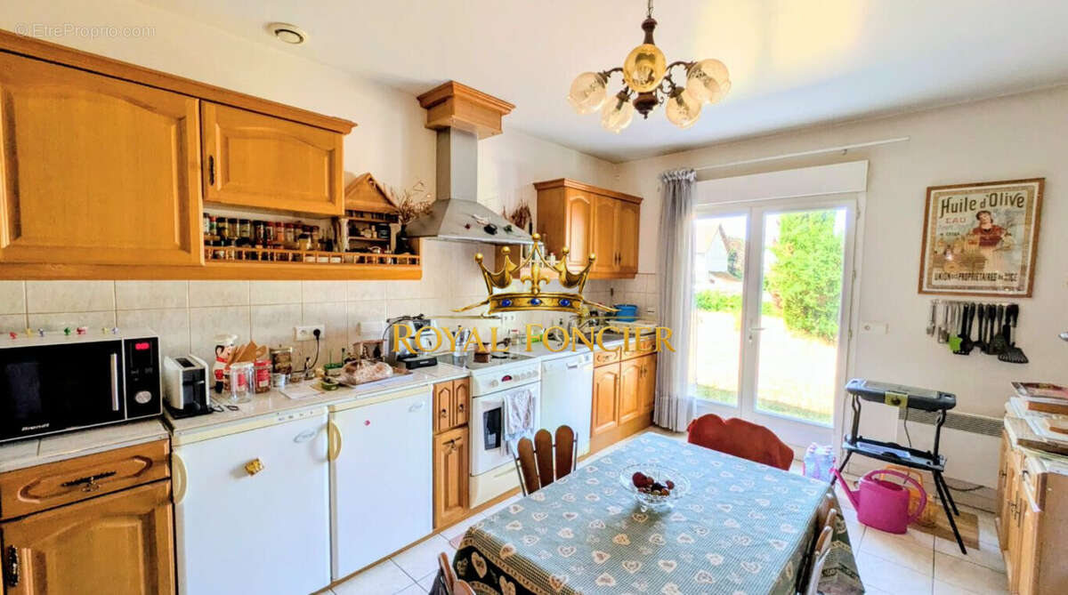 Cuisine indépendante - Maison à CHATELLERAULT