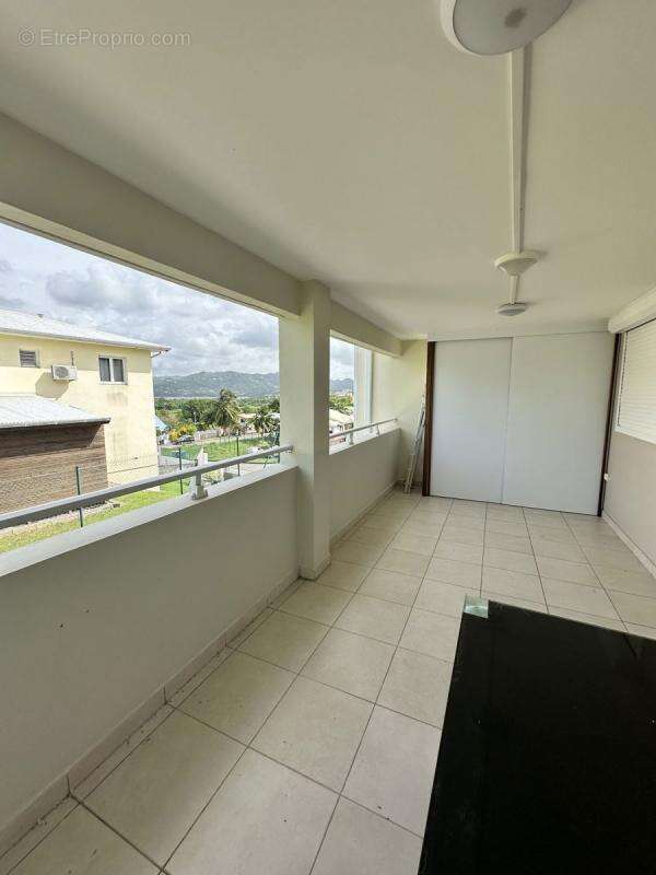 Appartement à LE ROBERT