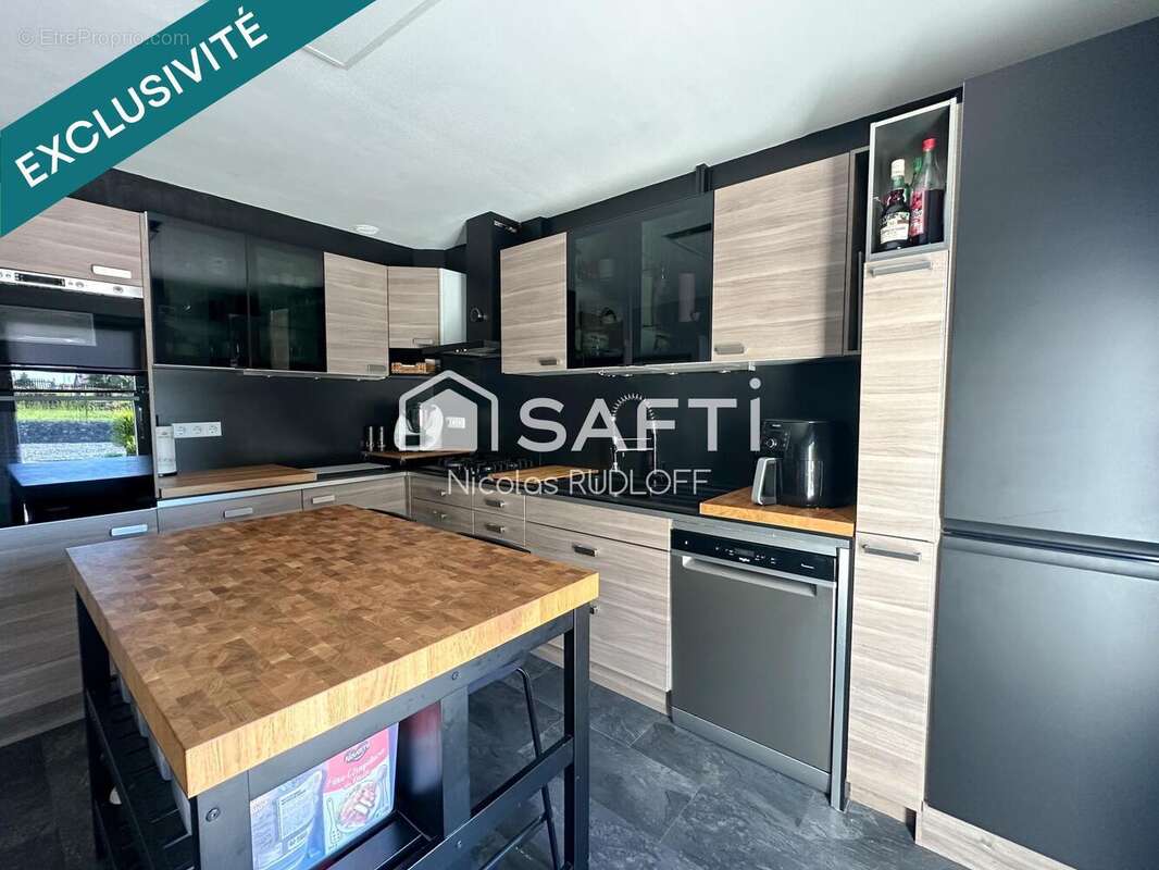 Maison 132 m² à Crusnes  - photo 5