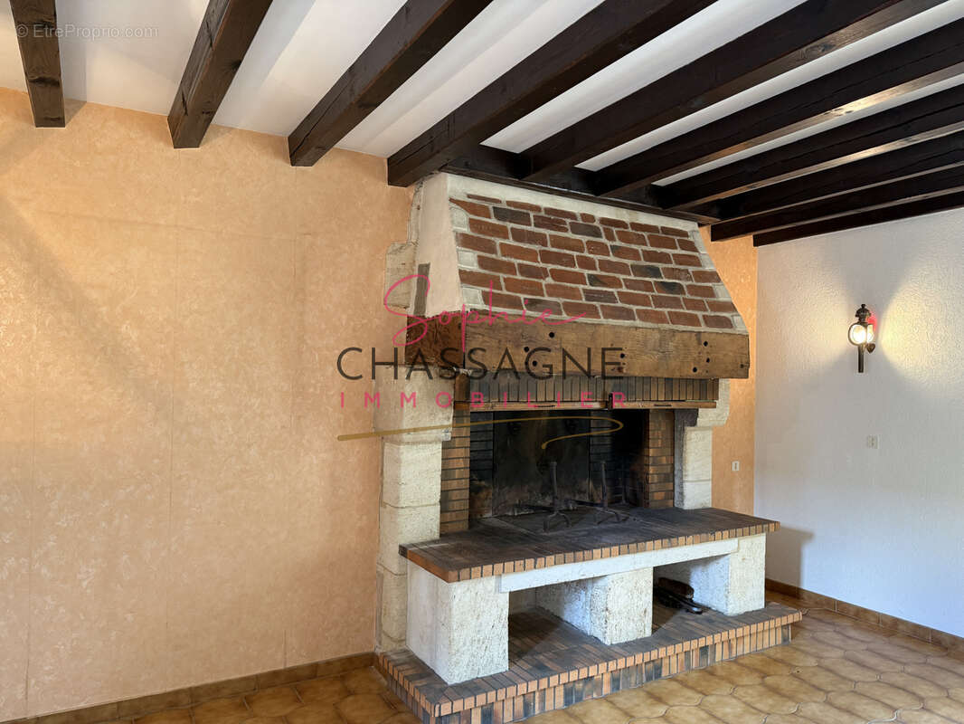 Maison à BRANNE