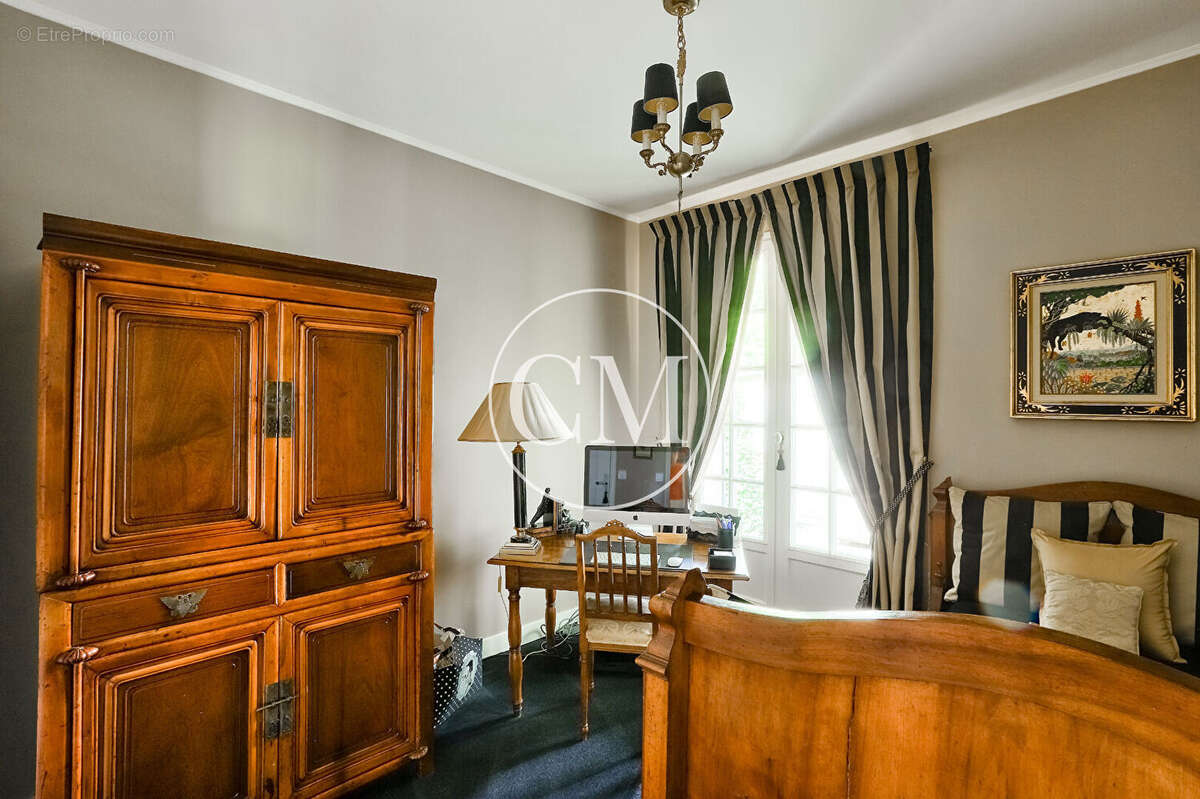 Maison à VERSAILLES