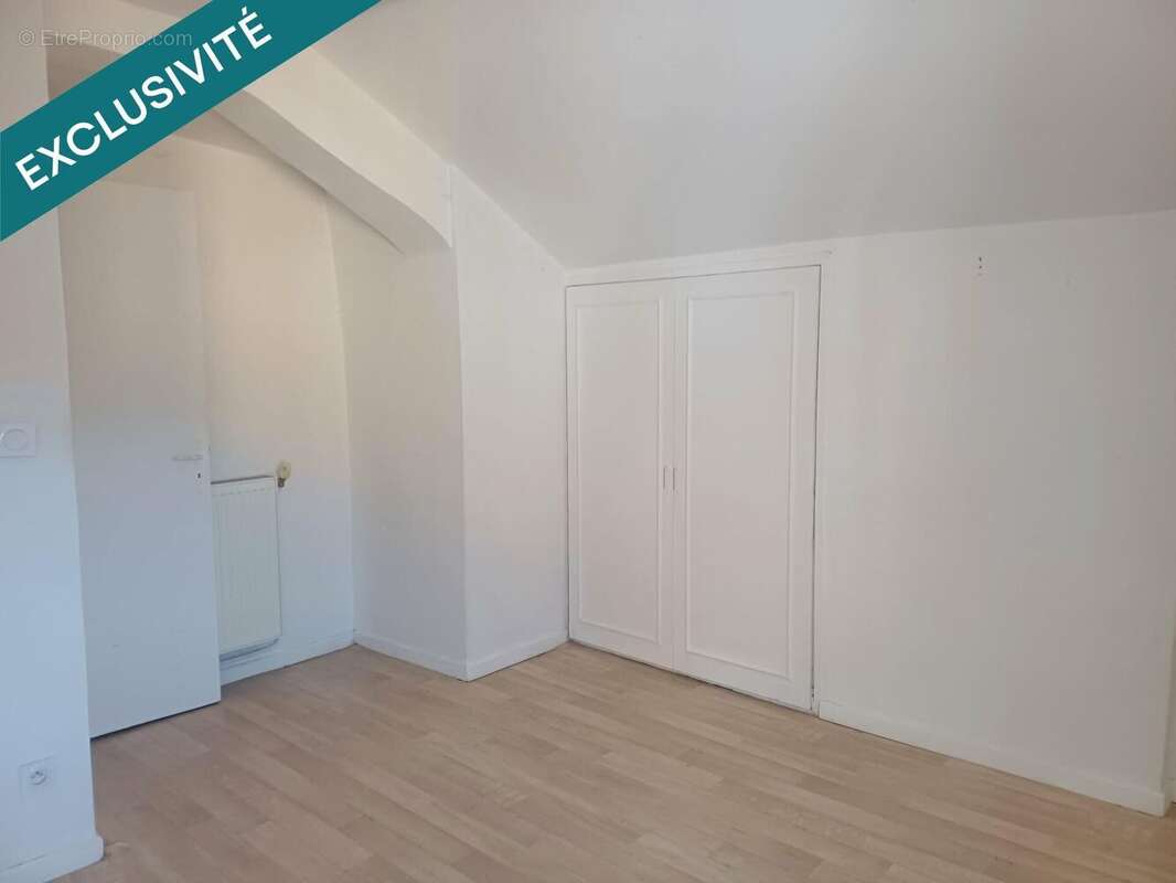 Photo 2 - Appartement à VILLEFRANCHE-DE-ROUERGUE