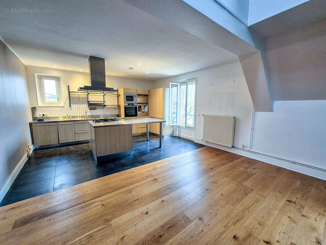 Appartement à MELUN