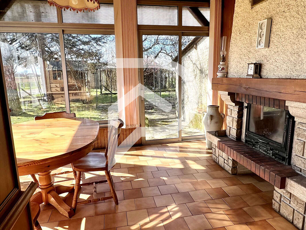 Maison à LAMONZIE-SAINT-MARTIN