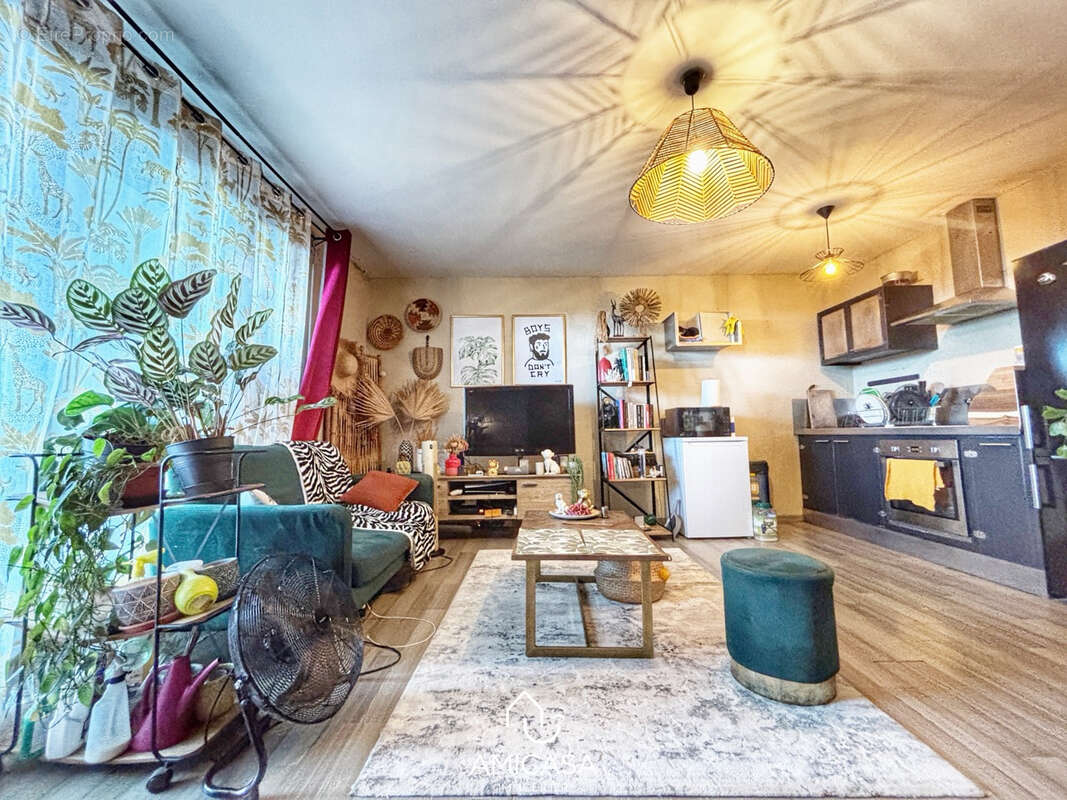 Appartement à SAINT-DENIS