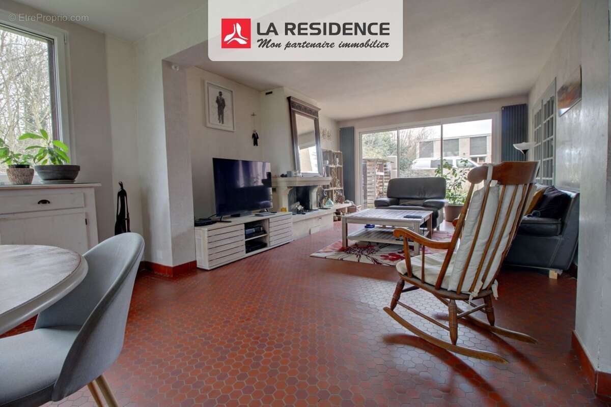 Maison 159 m² à Cergy  - photo 4