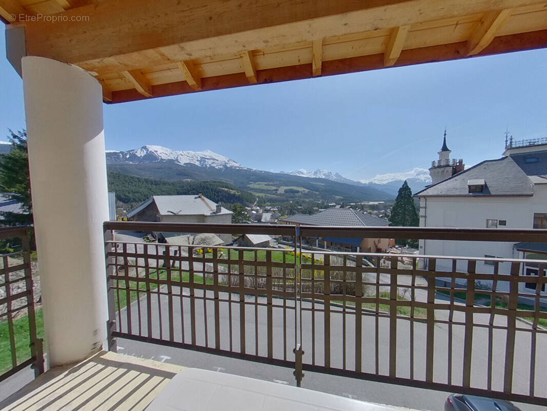 Appartement à JAUSIERS