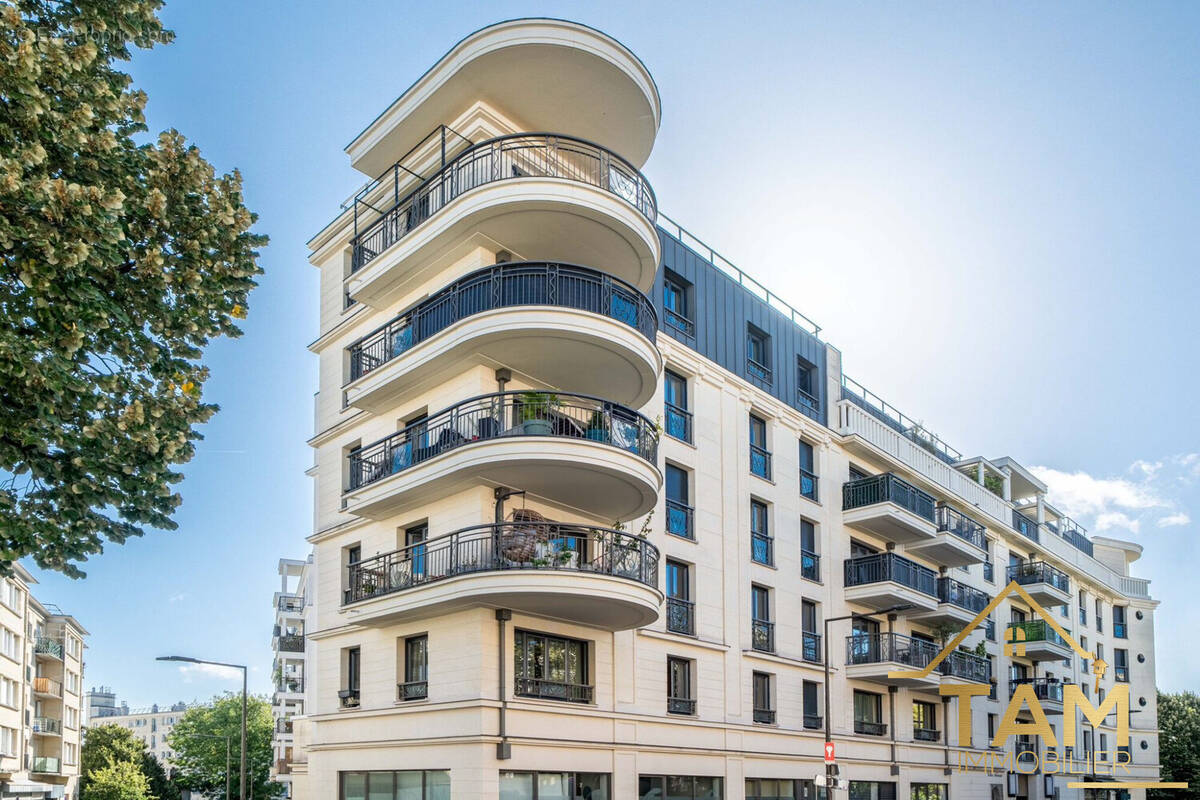 Appartement à SURESNES