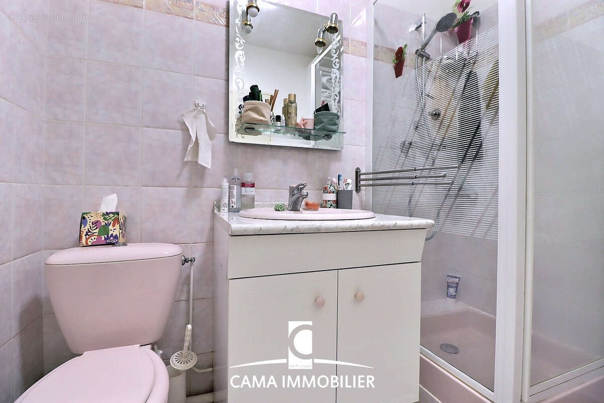 Appartement à FONTENAY-LE-FLEURY