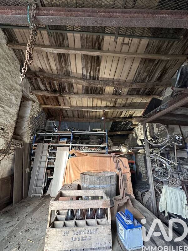 Photo 1 - Maison à VERINES