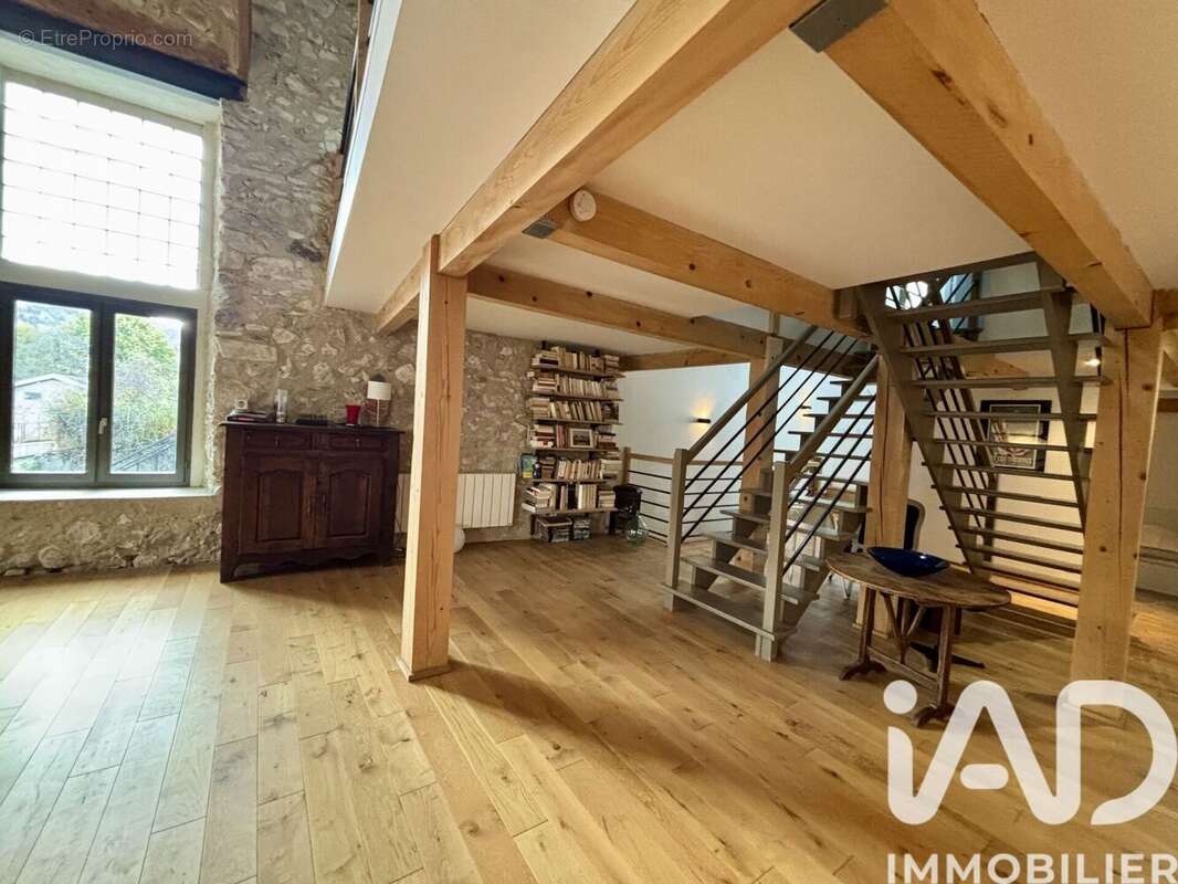 Maison 160 m² à Prades  - photo 7