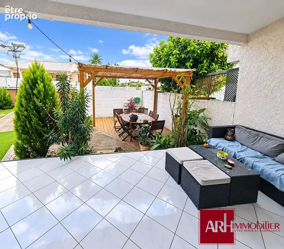 Photo Maison à Saint-Louis au prix de 243 000€