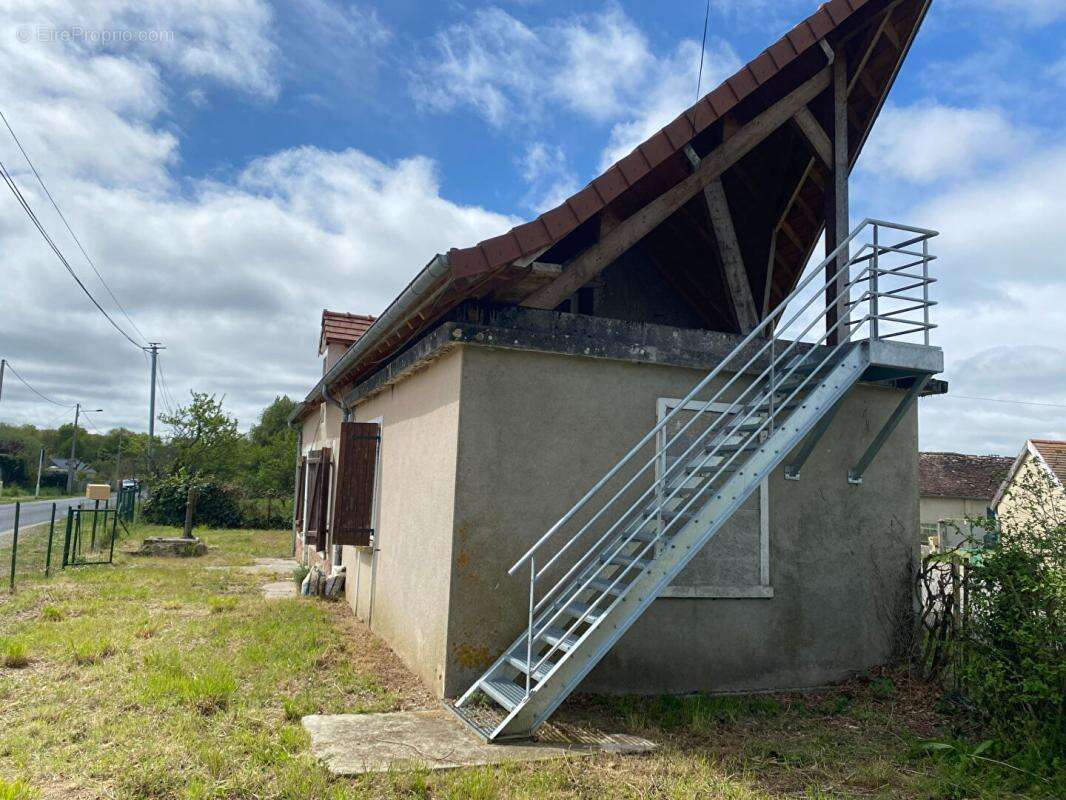 Maison Saint Michel En Brenne 5 pièce(s) 96 m2 - photo 2