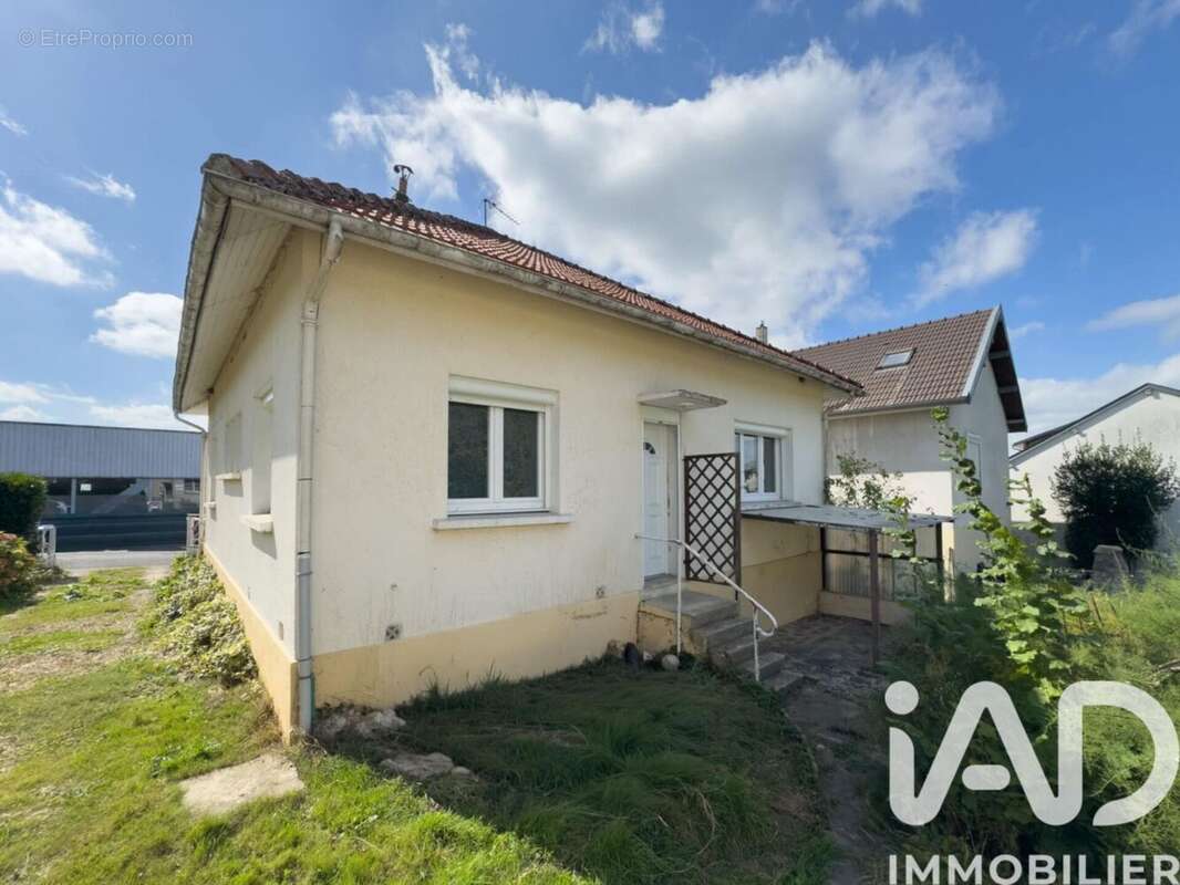 Photo 3 - Maison à CHARLEVILLE-MEZIERES