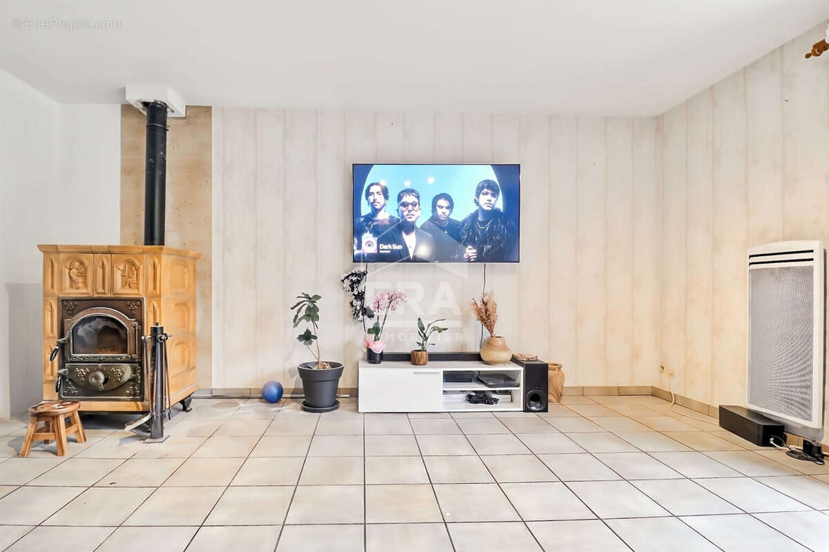 Maison à CHALO-SAINT-MARS