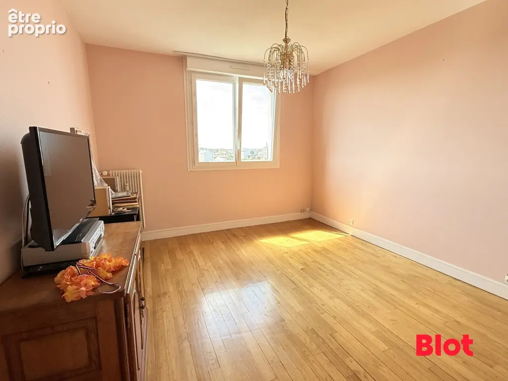 Appartement 3 pièces 65 m² à vendre à Rennes (35200) - photo 3