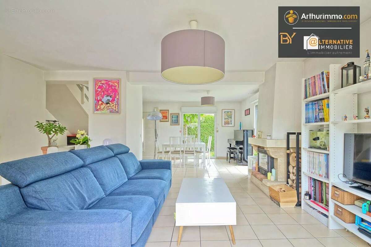 Maison à SAINT-SULPICE-LA-FORET