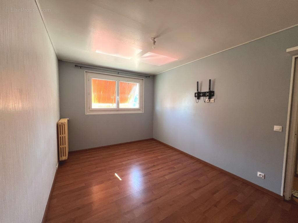 Maison mitoyenne sur sous-sol complet - photo 10