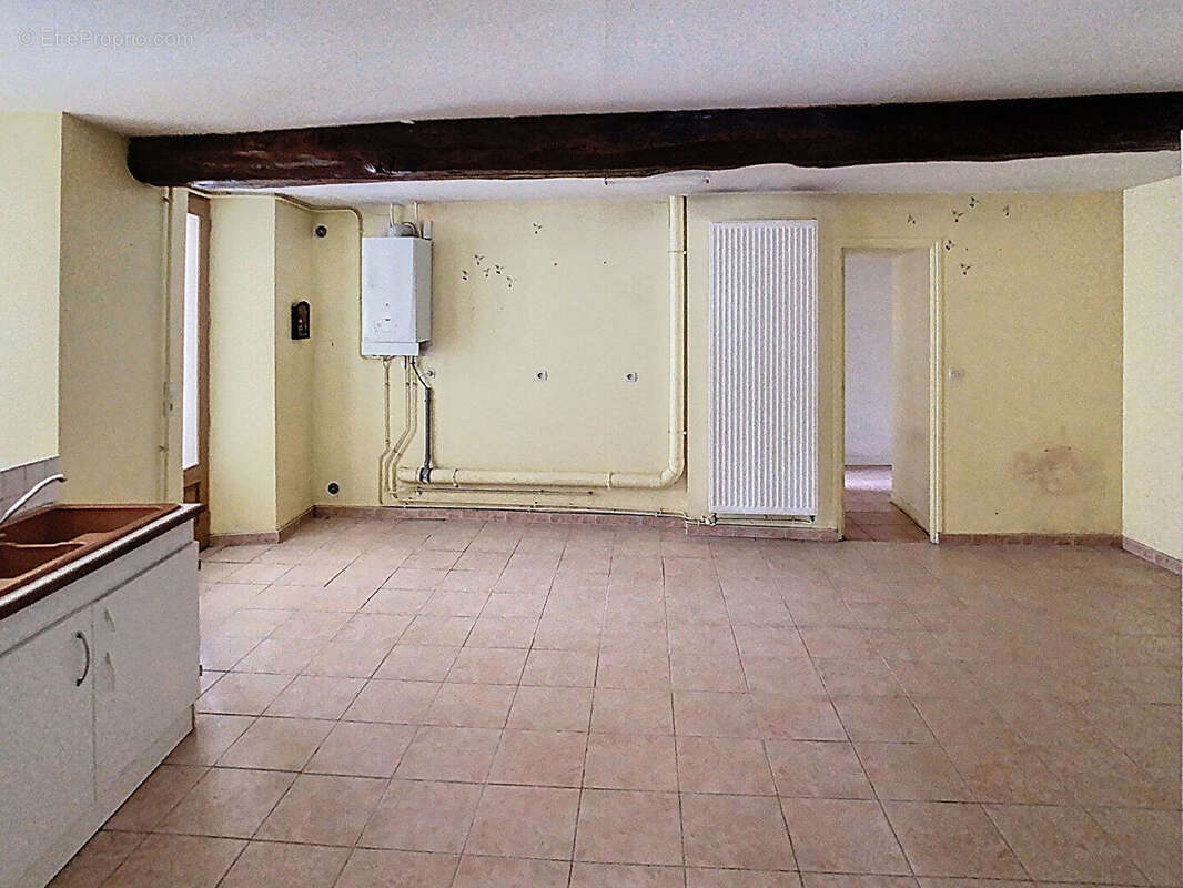 Appartement à ESTISSAC