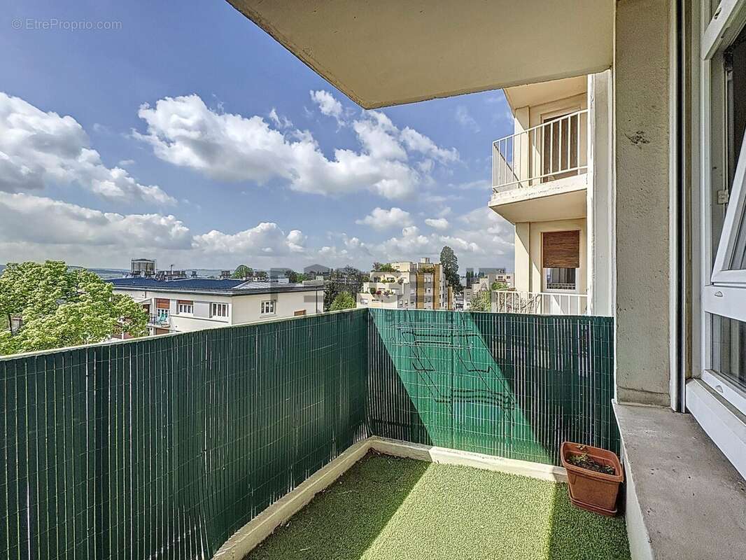 Appartement à CHARLEVILLE-MEZIERES