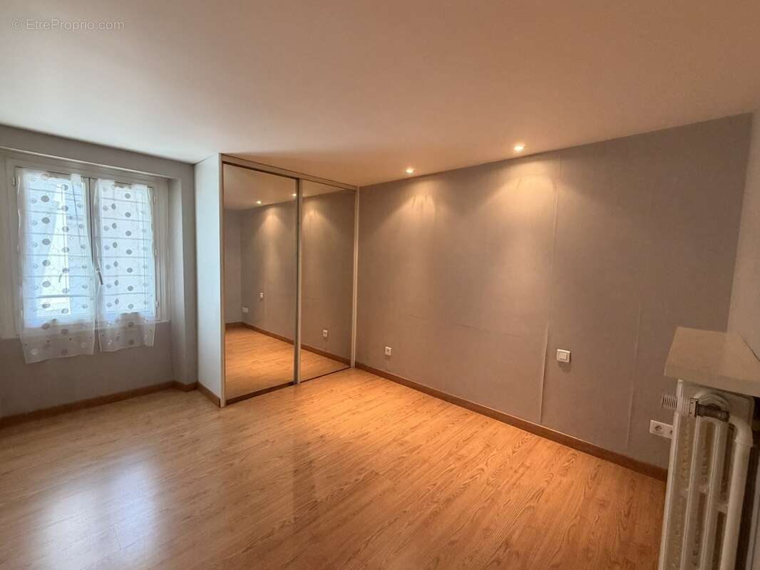 Maison 80 m² à Valence-D'albigeois  - photo 2