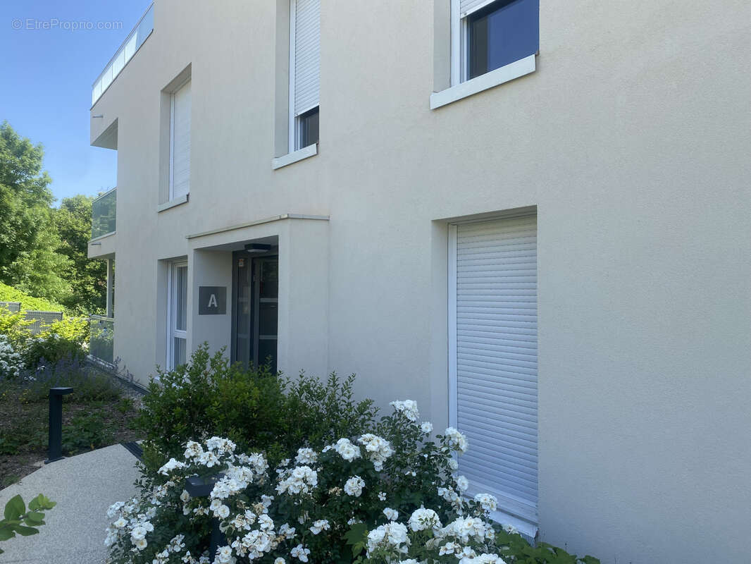 Appartement à CHAMPAGNE-AU-MONT-D'OR