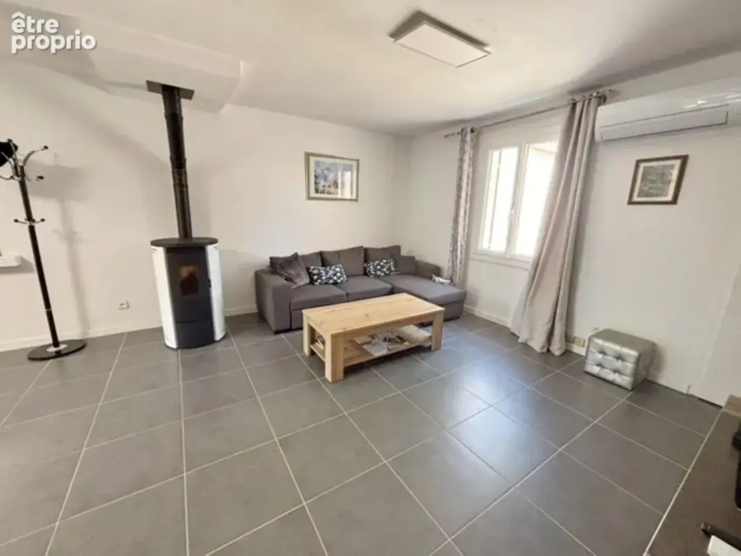 REGUSSE. Maison T5 de 103 m2 sur 1680m² de terrain plat - photo 8