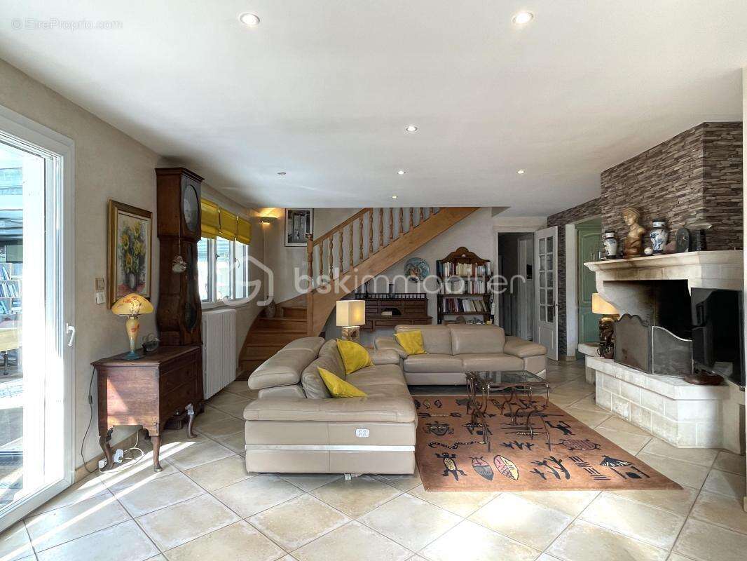 A Vendre / Propriété bucolique à Germigny L'évêque 263 m2 - photo 8