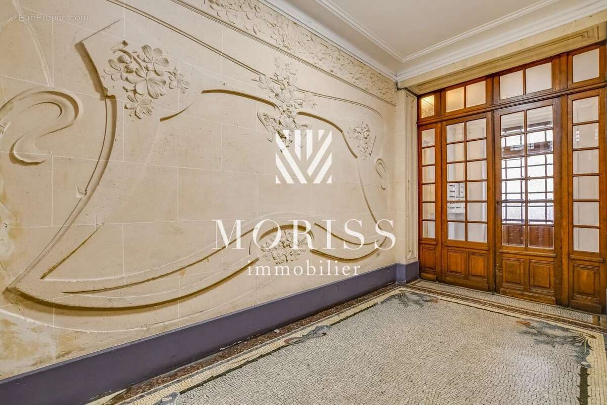 Appartement à PARIS-18E