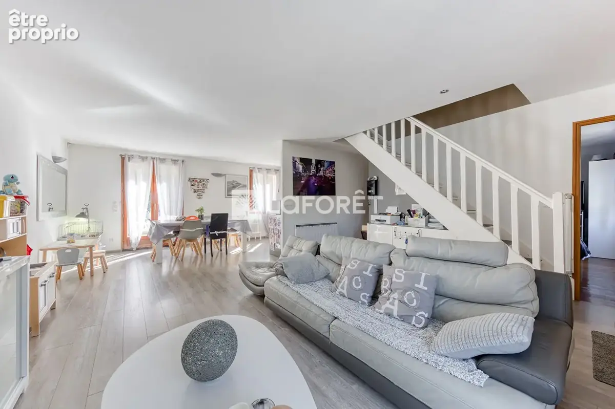 Maison Ozoir La Ferriere 6 pièce(s) 116.78 m2 - photo 3