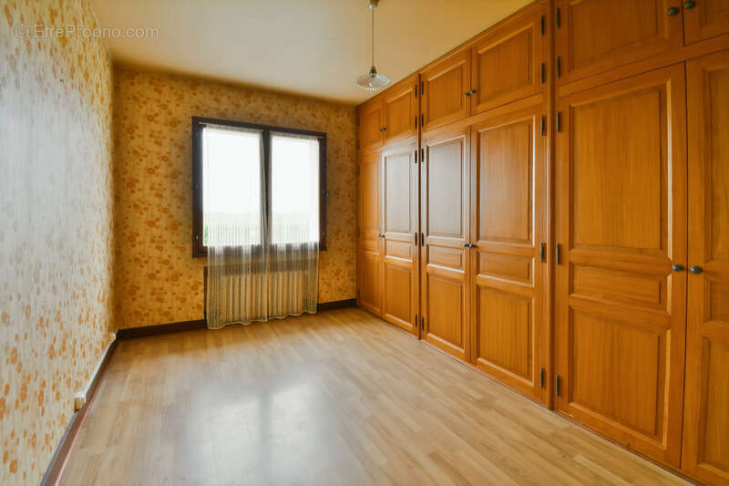 Maison à TONNAY-CHARENTE