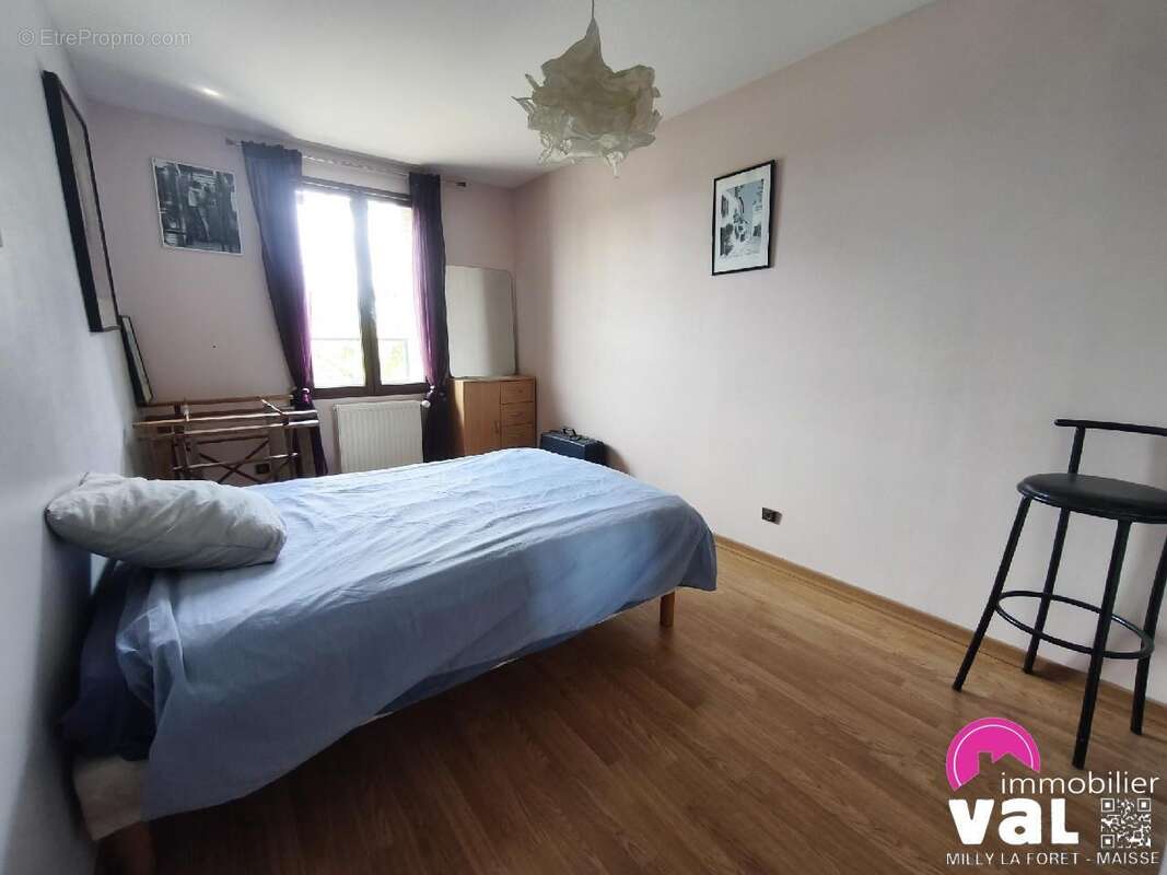 Maison 132 m² à Milly-La-Foret  - photo 8