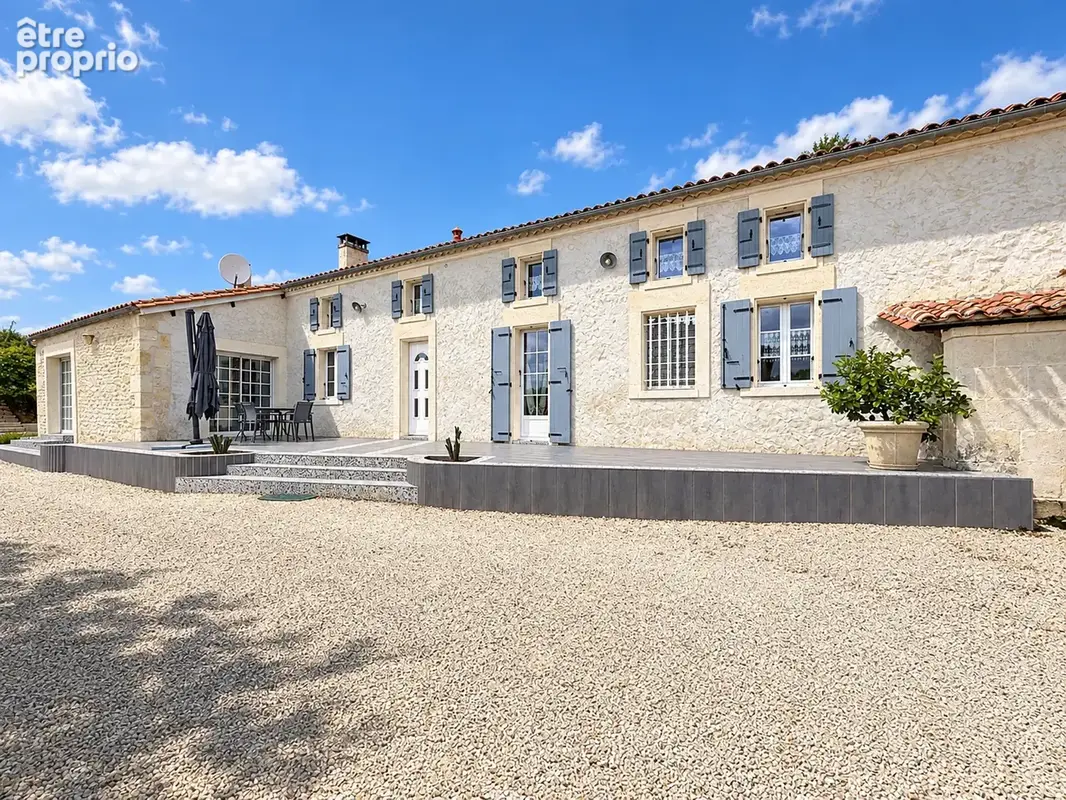 Photo Maison à Champmillon au prix de 261 000€