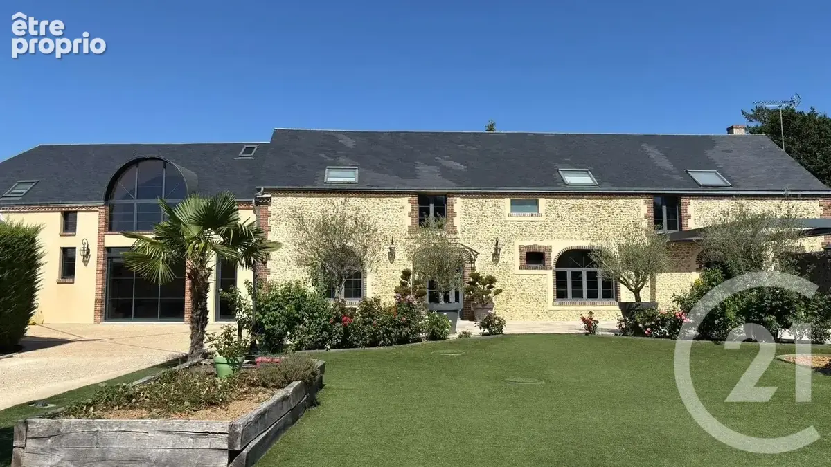 Photo Maison à Marcilly-La-Campagne au prix de 873 000€