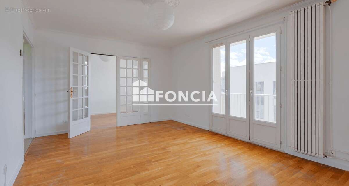 Appartement à VENISSIEUX