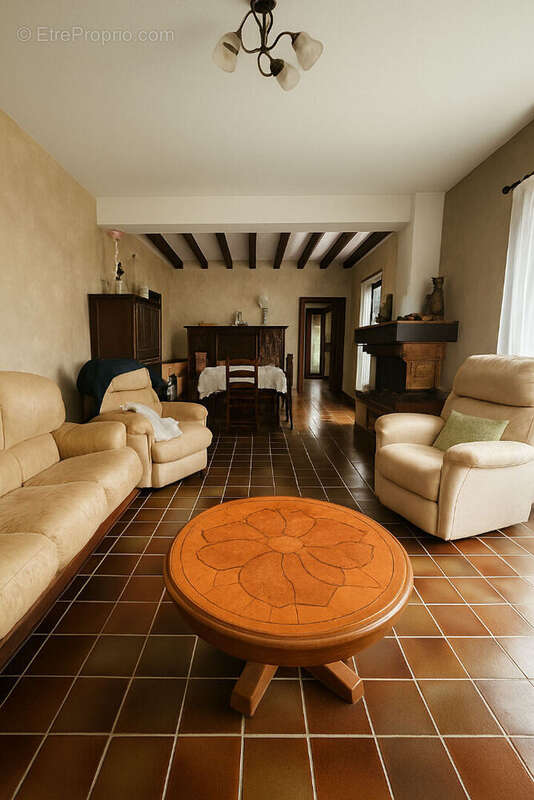 Maison à SAINT-JUST-EN-CHAUSSEE