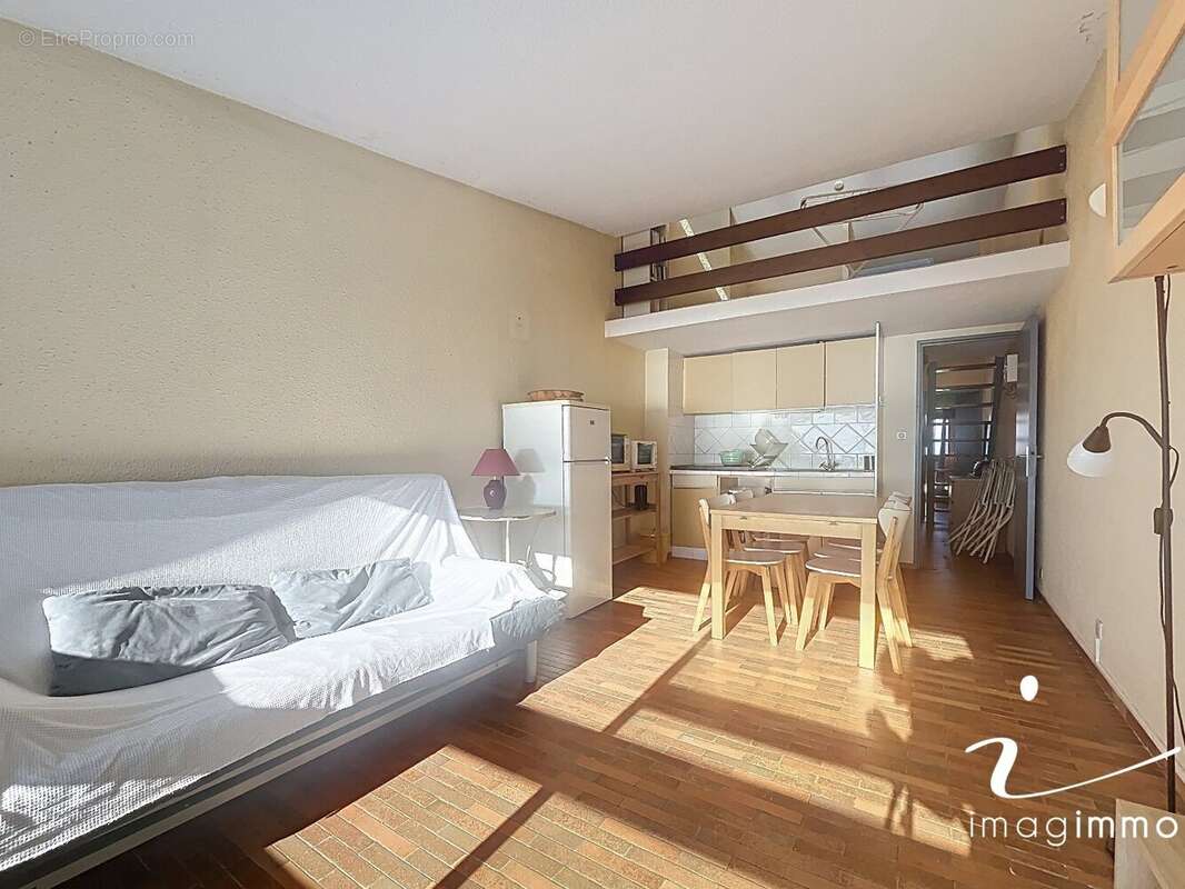 Appartement à CANDILLARGUES