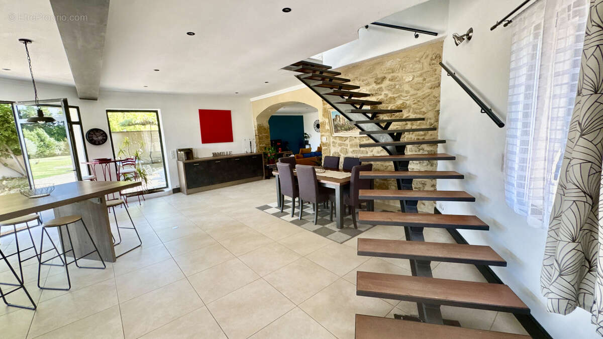 Maison à ALTHEN-DES-PALUDS