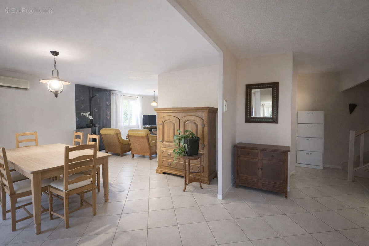 Maison à PIERRELATTE