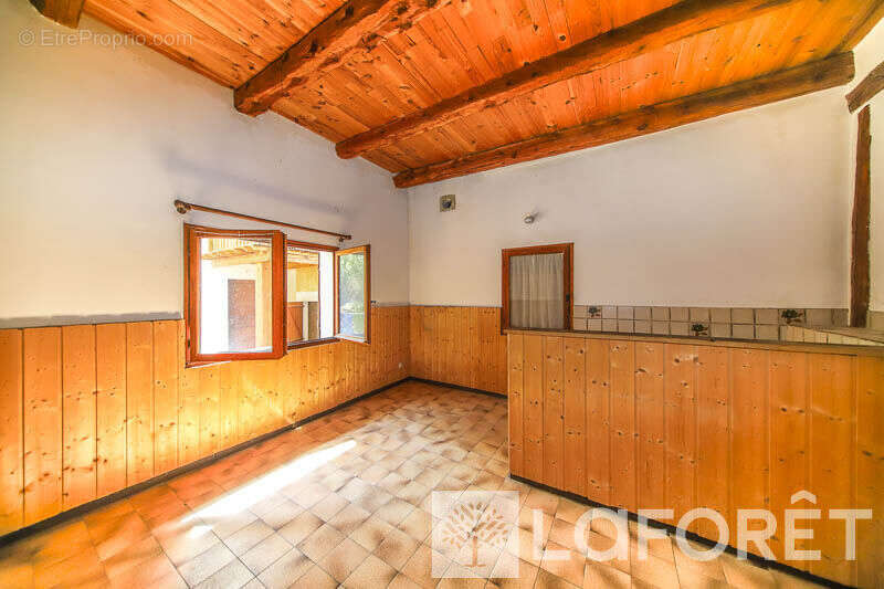 Appartement à RISOUL