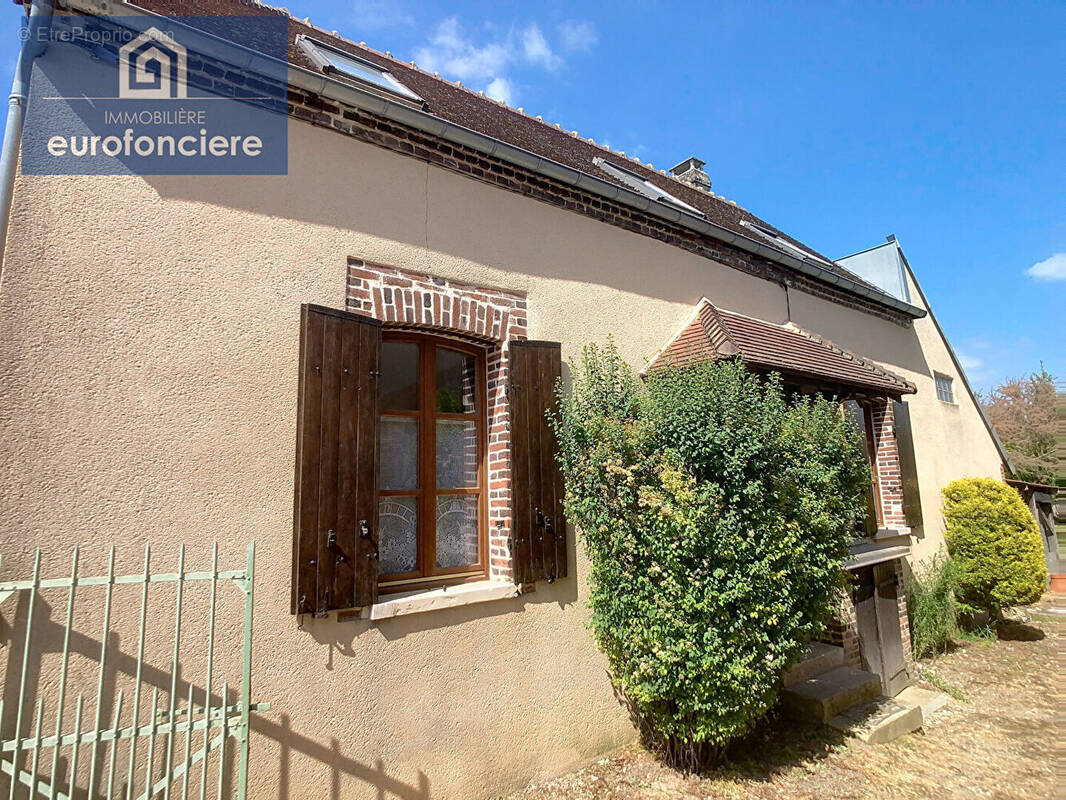 Maison à SAINT-BENOIST-SUR-VANNE