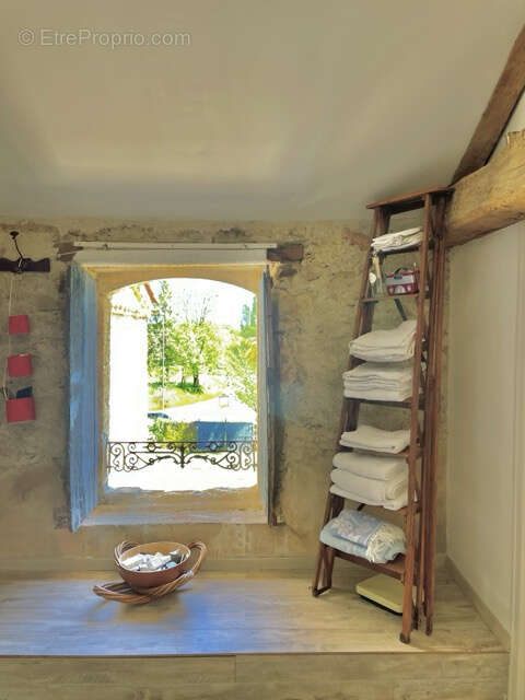 Grande maison de maître du 18ème avec dépendances - photo 15