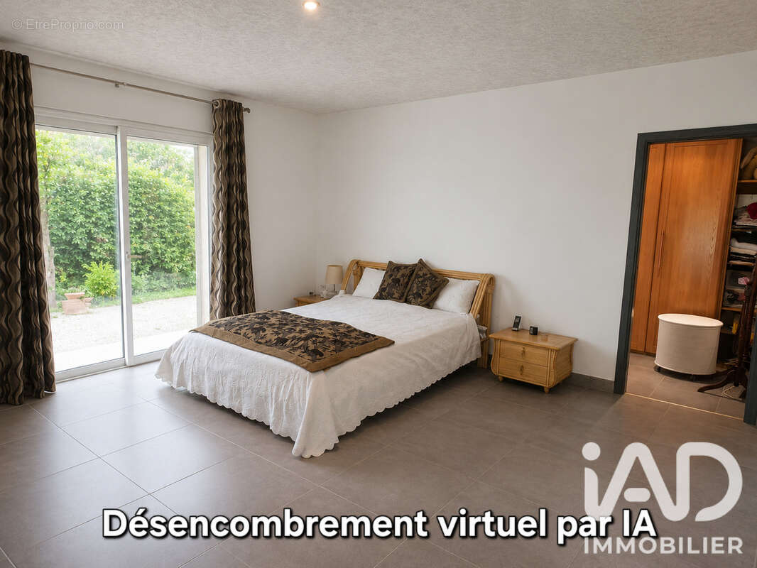 Maison 253 m² à Saint-Reverend  - photo 7