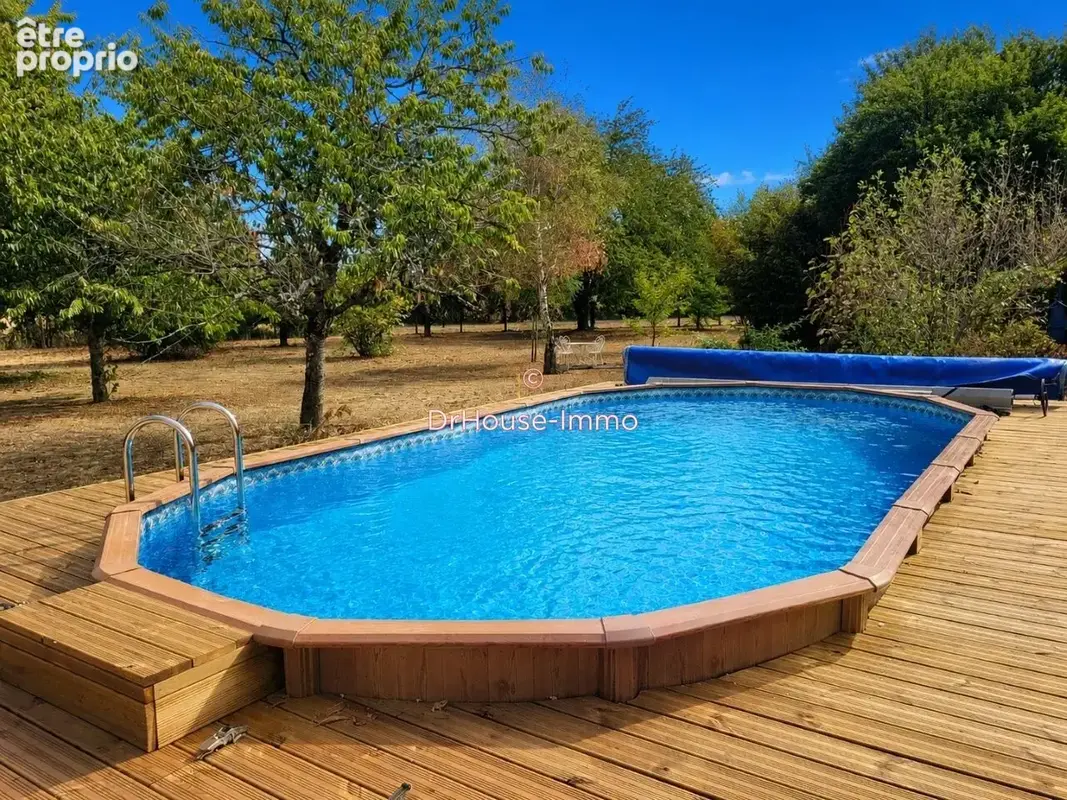 Maison 10 pièces 245 m² à vendre à La Selle-Sur-Le-Bied (45210) - photo 3