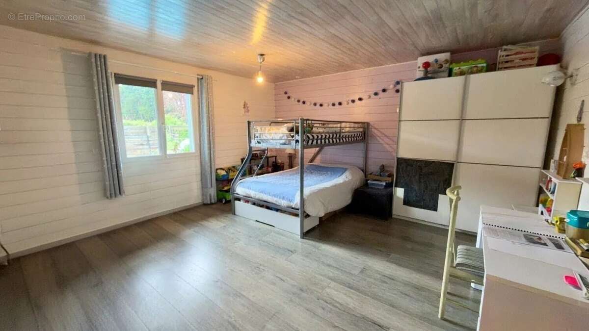A VENDRE 5 min Peyrehorade Maison 4 chambres + piscine - photo 8