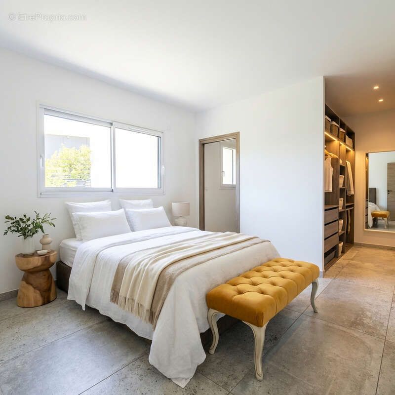 Maison à SALAISE-SUR-SANNE