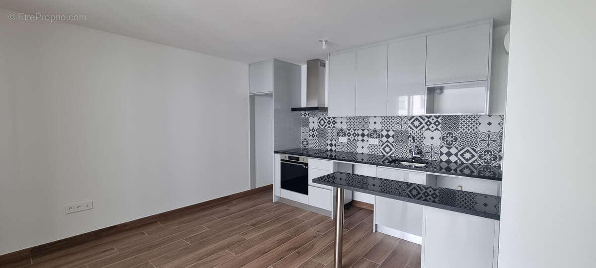 Appartement à SAINT-MAUR-DES-FOSSES