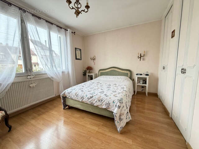 Maison à TREMBLAY-EN-FRANCE