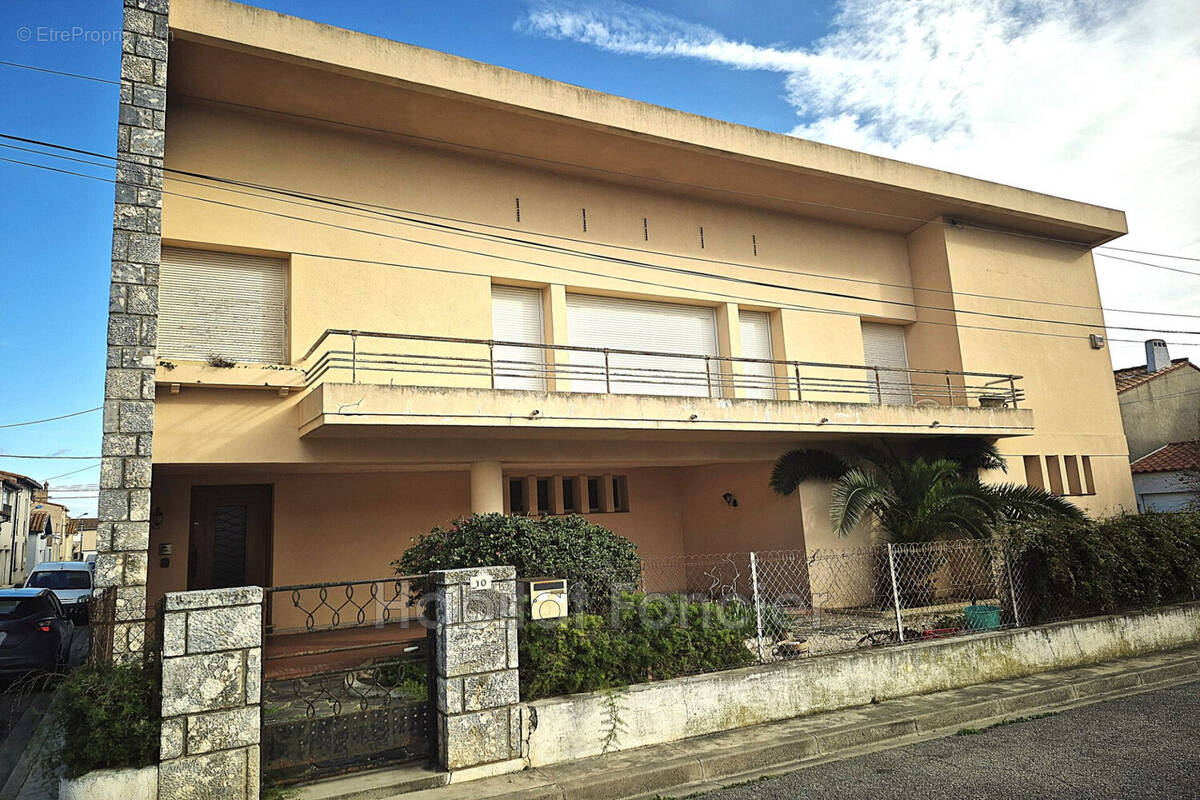 Maison à VILLELONGUE-DE-LA-SALANQUE